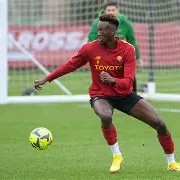 九州娱乐-包含波尔图黄金邓科破罗马倒计时圆领冠史的词条