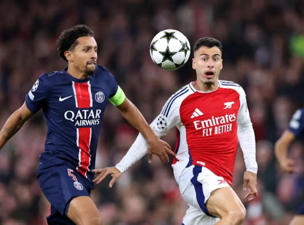 包含巴黎圣日耳曼客场轻松获胜,领先优势拉大的词条 包含巴黎圣日耳曼客场轻松获胜,领先优势拉大的词条