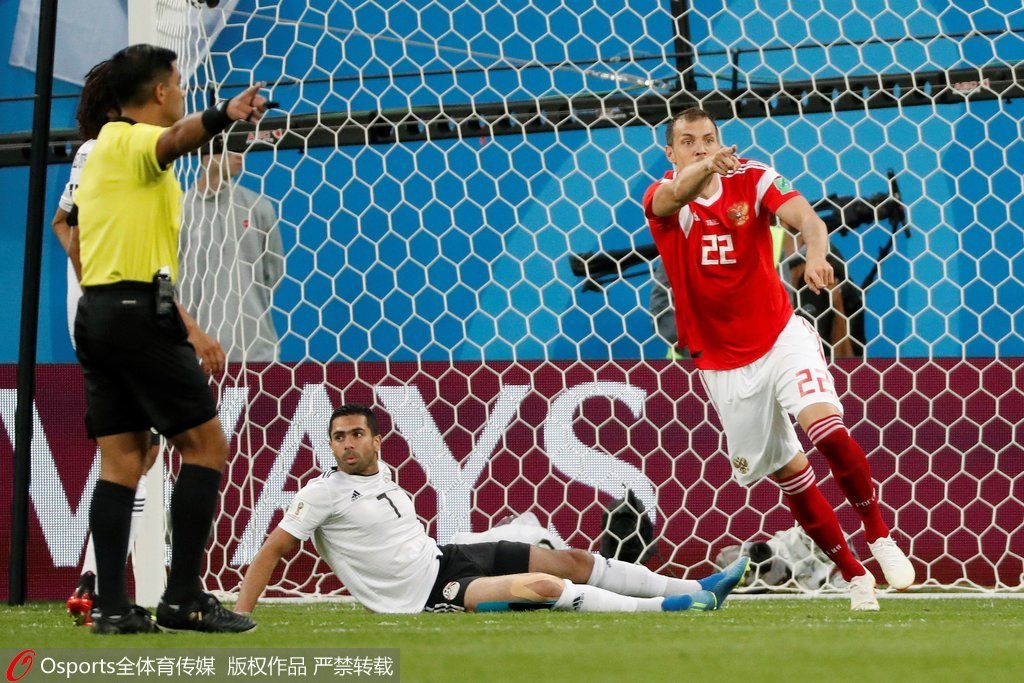 包含波尔多新援破门得分，帮助球队锁定胜局的词条