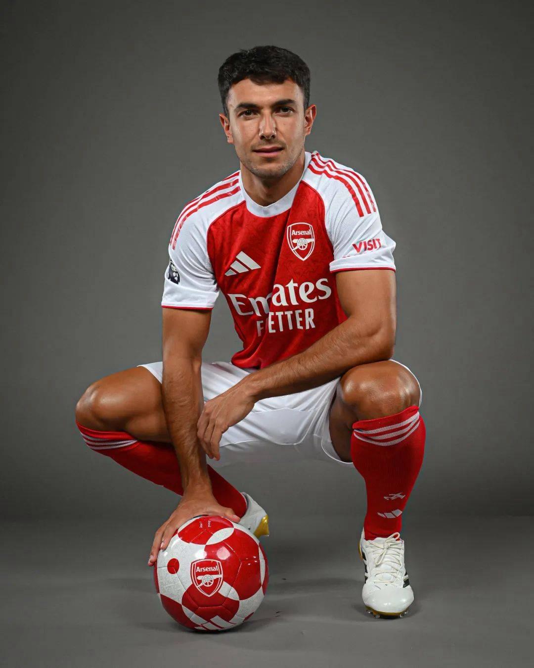 阿森纳后卫回归状态巅峰，助队连续取胜提升排名的简单介绍